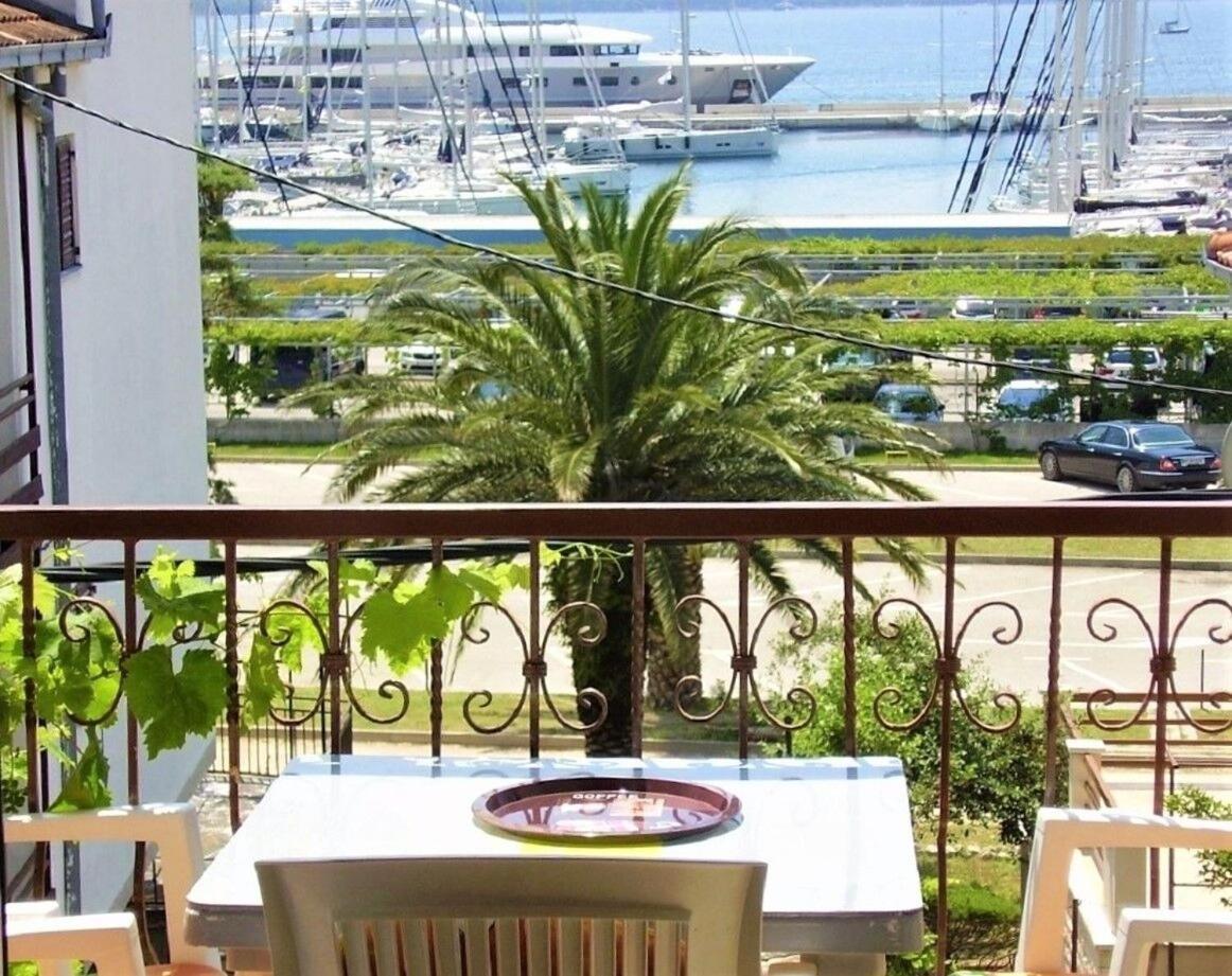 Apartment Gorda Kaštela Exteriér fotografie